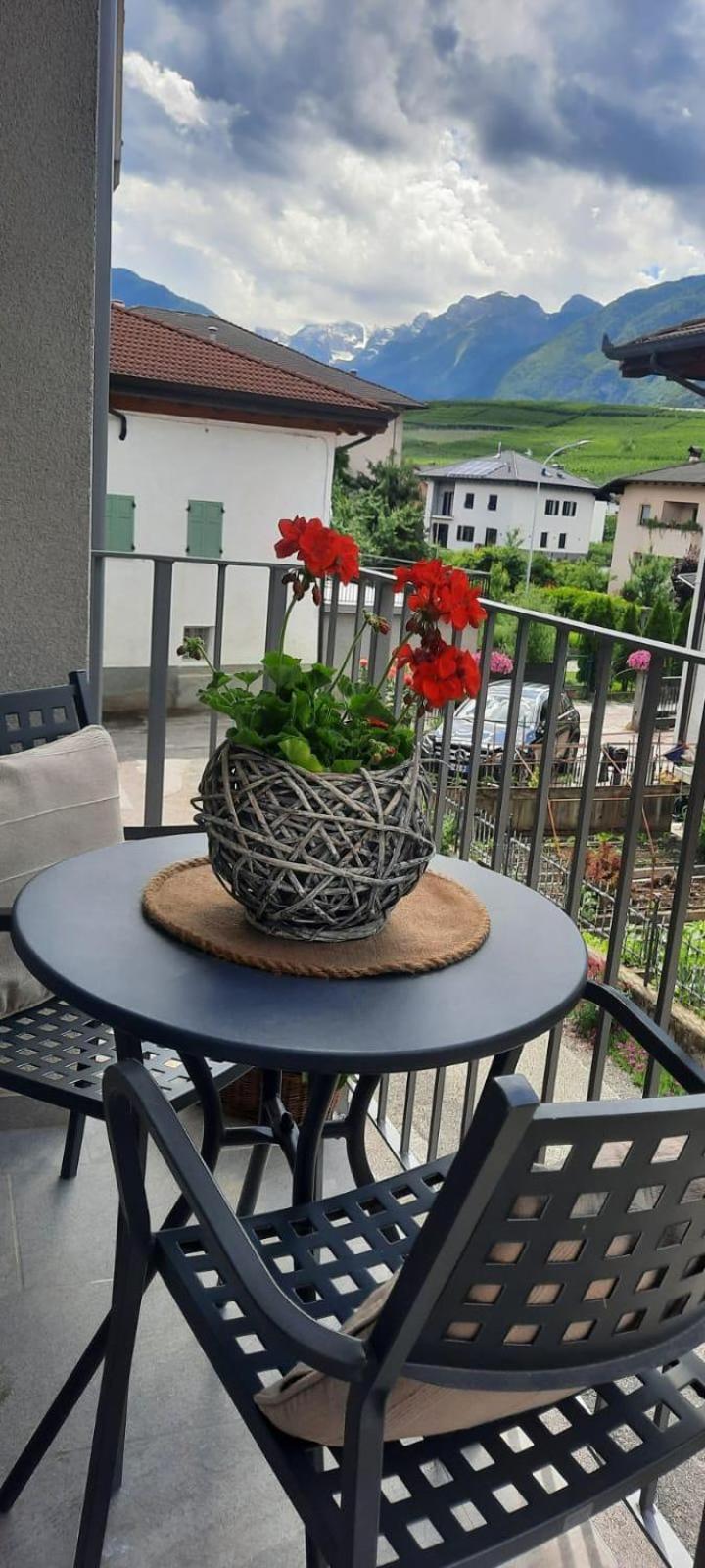 Orizzonti D'Anaunia Aparthotel Tassullo Kültér fotó